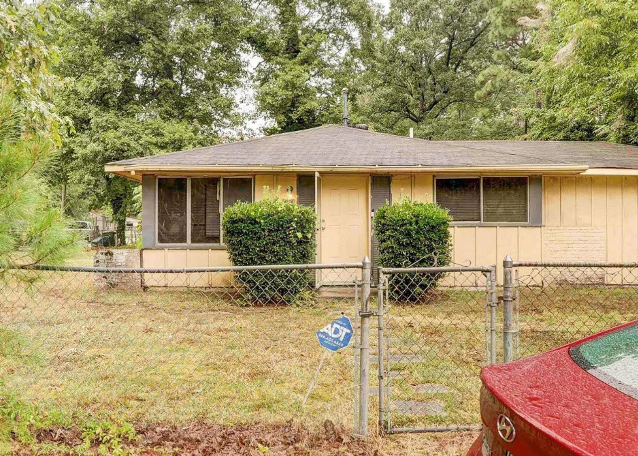 9524 Carling Dr - Photo 3 of 4