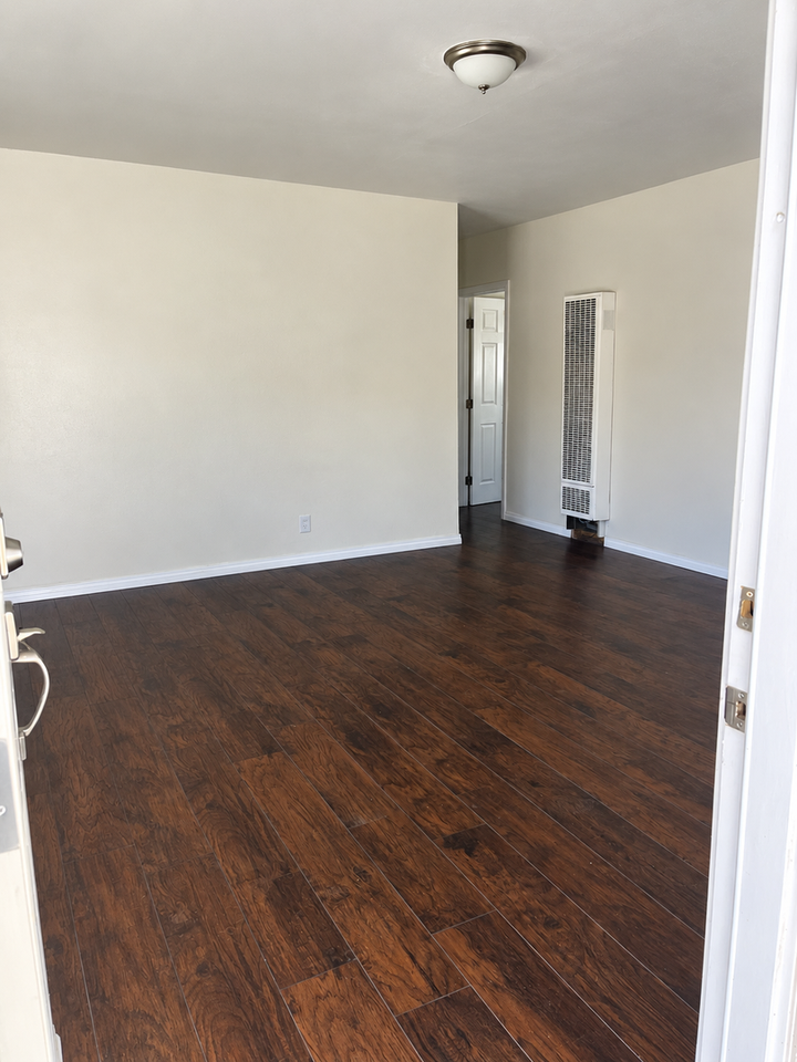 MGGL Apartments LLC - Photo 2 of 17