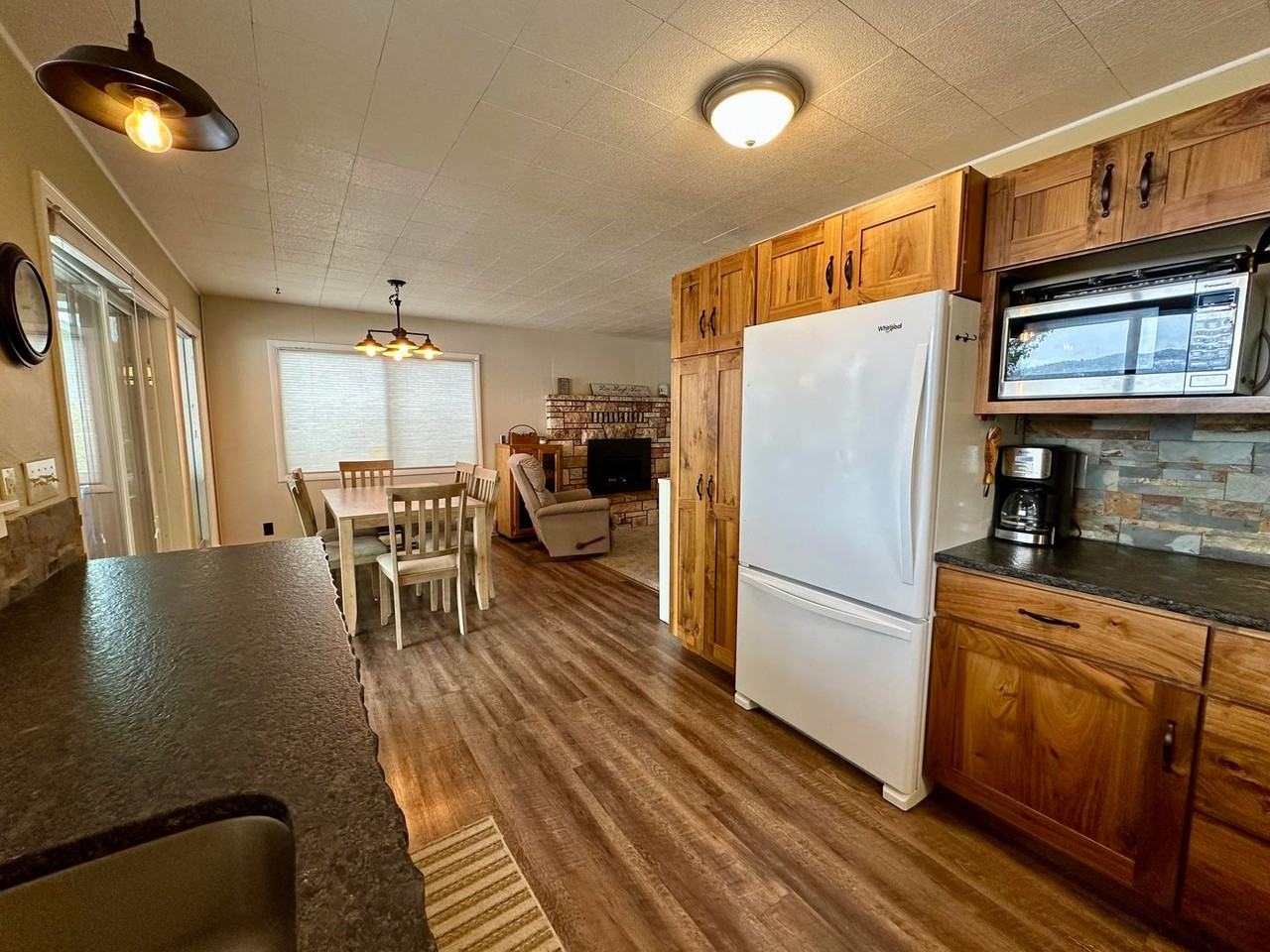 5675 York Rd - Photo 6 of 8