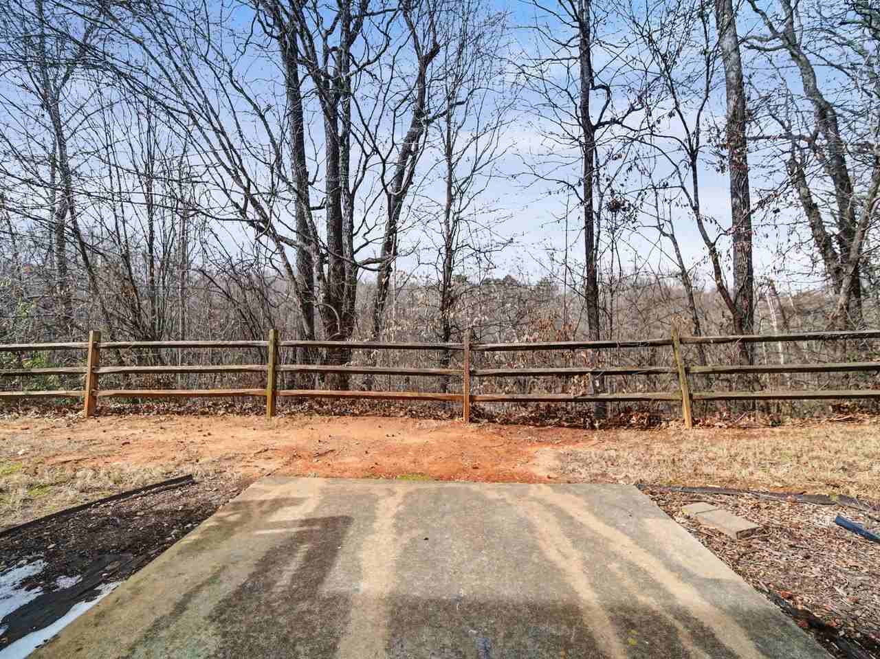 503 Delta Dr - Photo 5 of 11