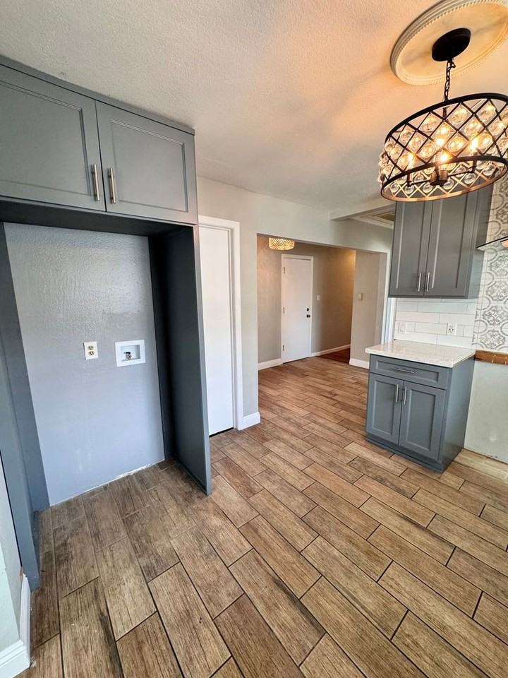 14942 Cerritos Ave - Photo 7 of 27