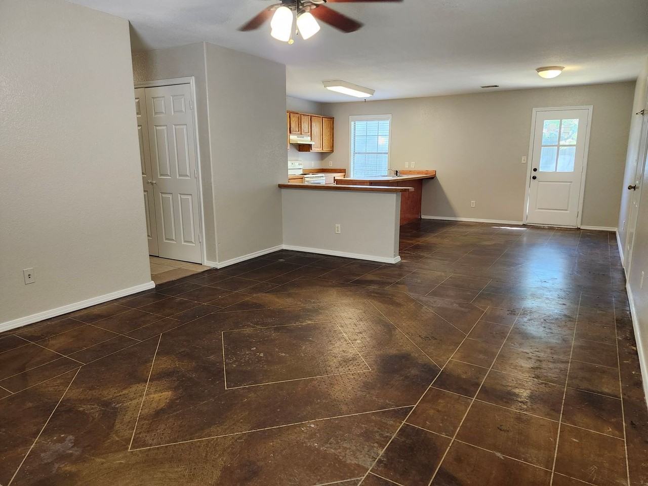 1510 Bennett - Photo 4 of 21