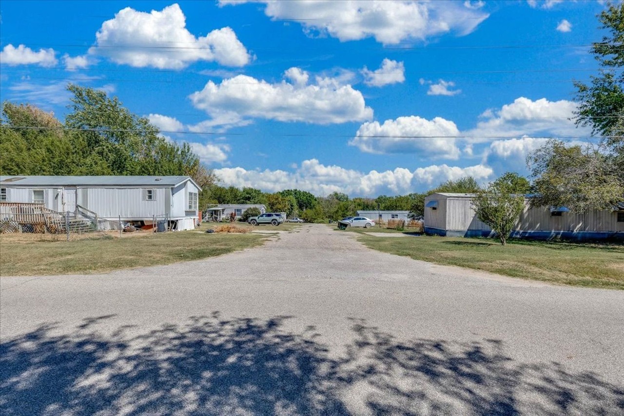 Affordable Mobile Home Lots for Rent in Wellington, KS – Prairie Ridge Estates - Photo 4 of 50