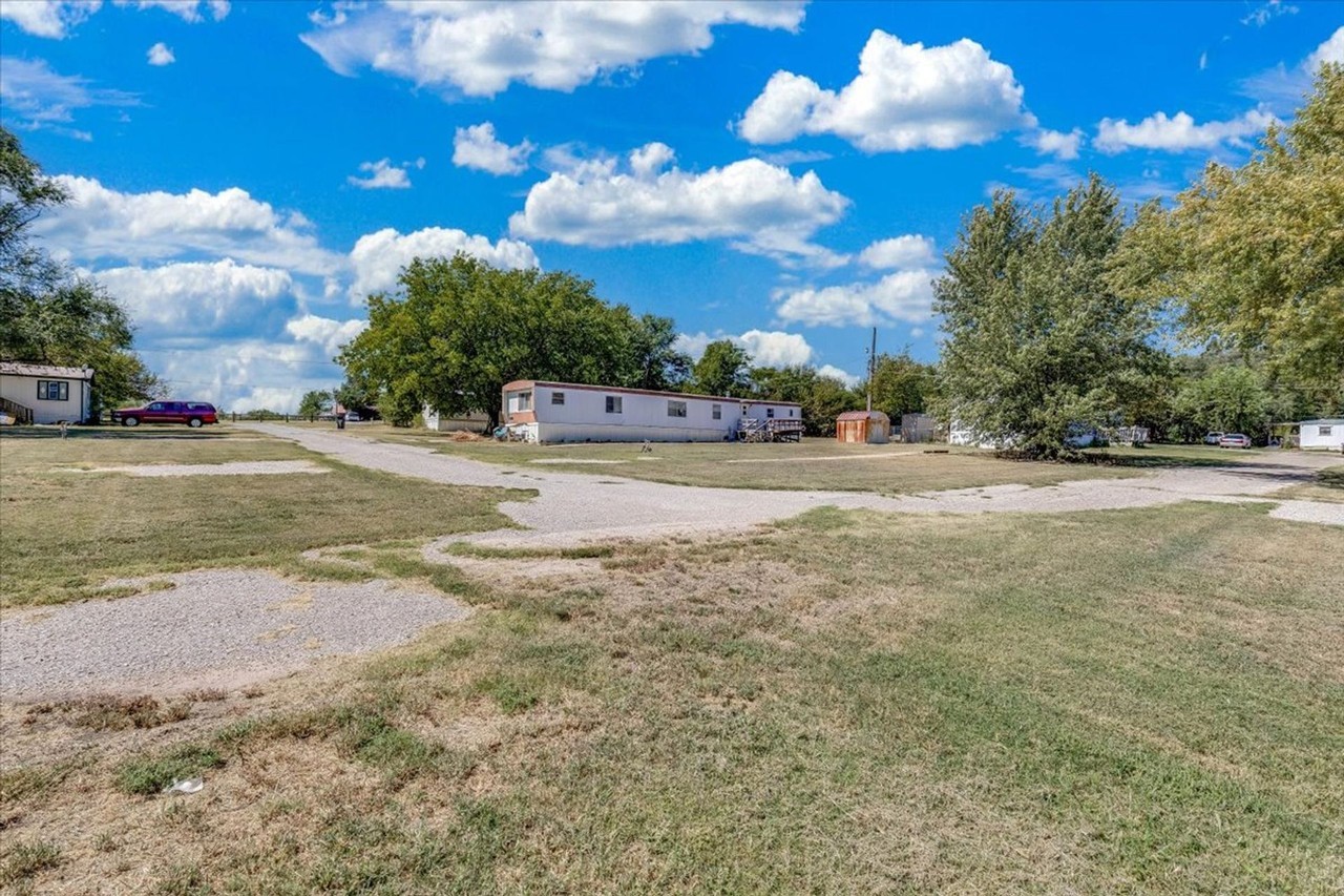 Affordable Mobile Home Lots for Rent in Wellington, KS – Prairie Ridge Estates - Photo 6 of 50