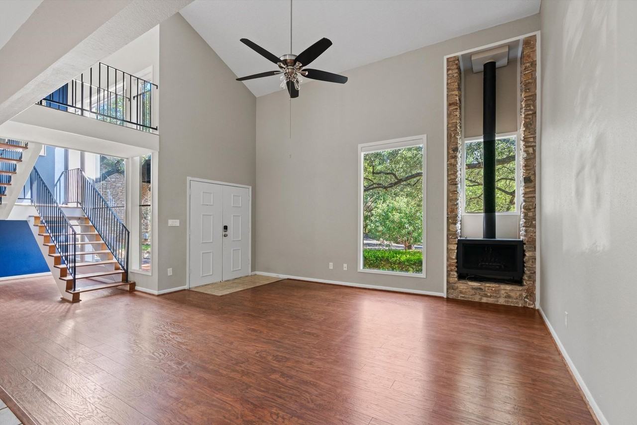 13 Stoney Creek Cv - Photo 6 of 34