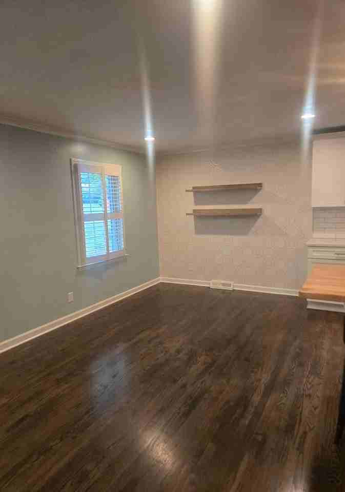 2708 Courtney Ln - Photo 4 of 17