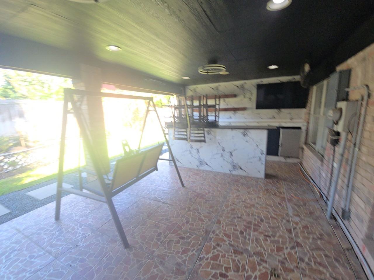 17518 Masonridge Dr - Photo 4 of 18