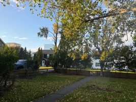 featured image of 326 W 11th Ave