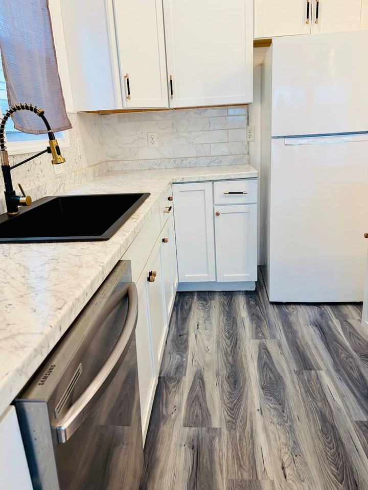 826 S 38th St - Photo 4 of 17