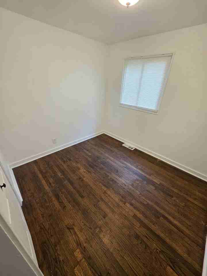7405 E 86th St - Photo 7 of 9