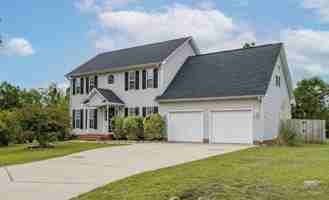 featured image of 110 Dover Ct E