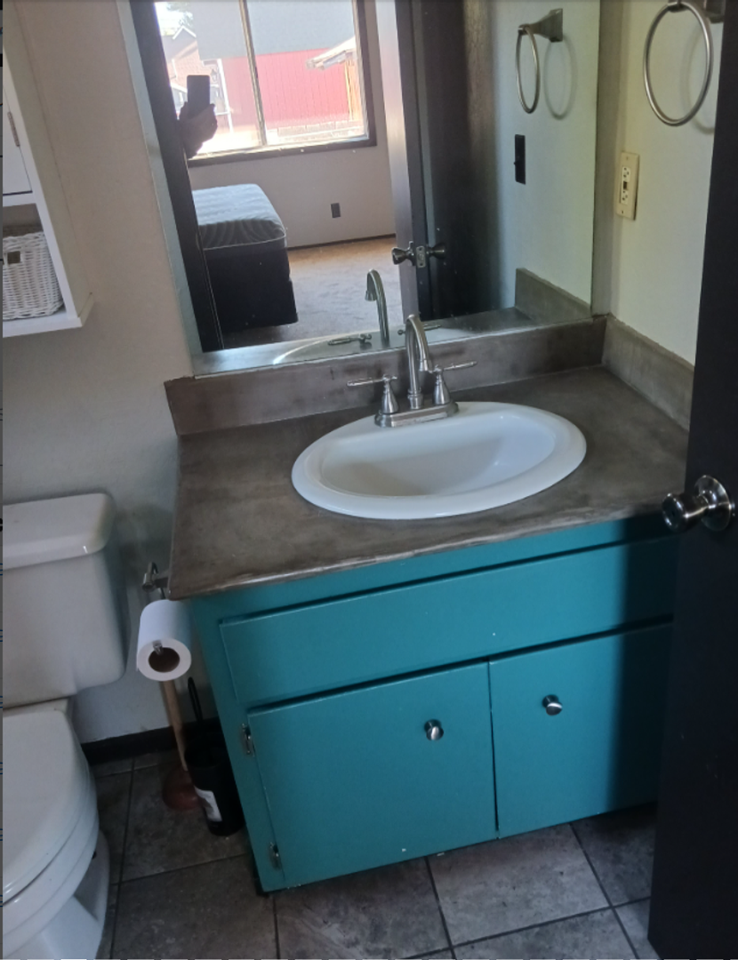 1066 Paradise Way - Photo 7 of 19