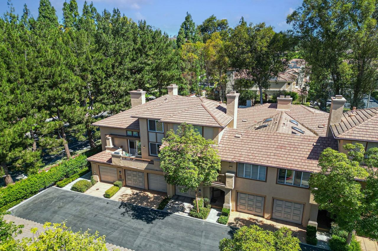 2645 Dietrich Dr