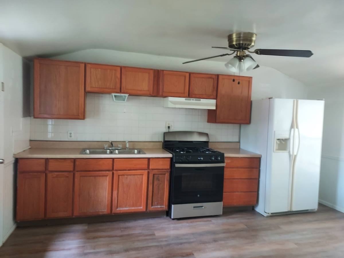 5103 Firnley Ave - Photo 2 of 11