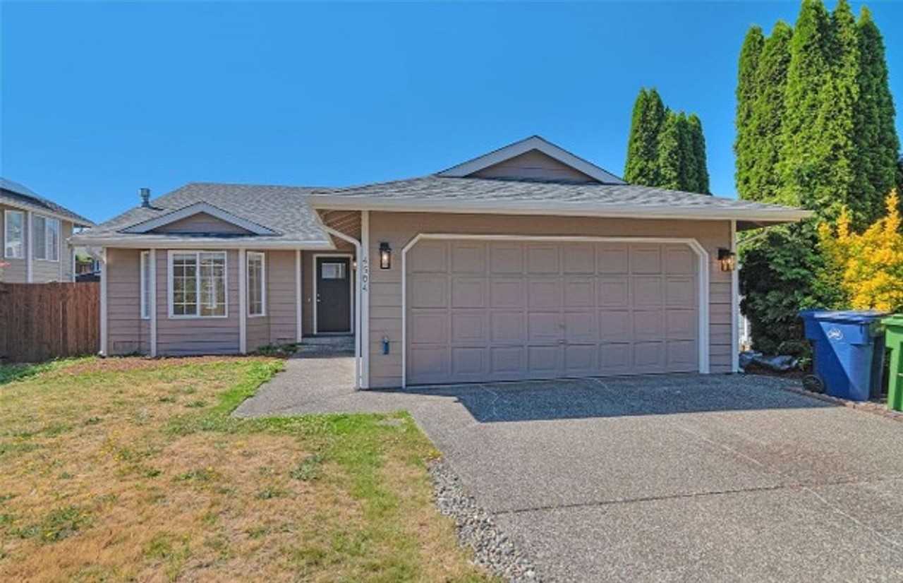 4506 220th St Sw - Photo 4 of 12