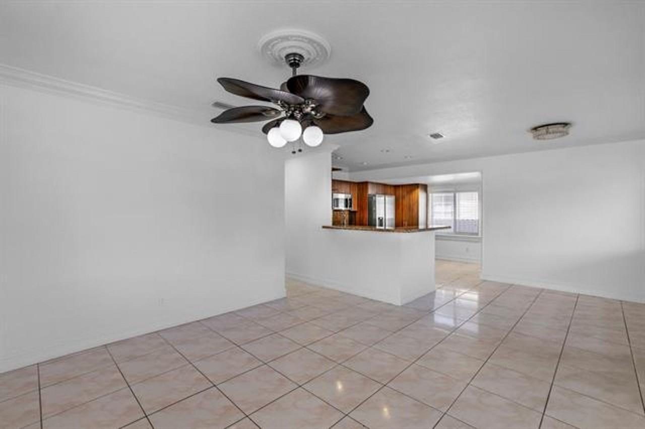 242 W 19th St #242 - Photo 3 of 20