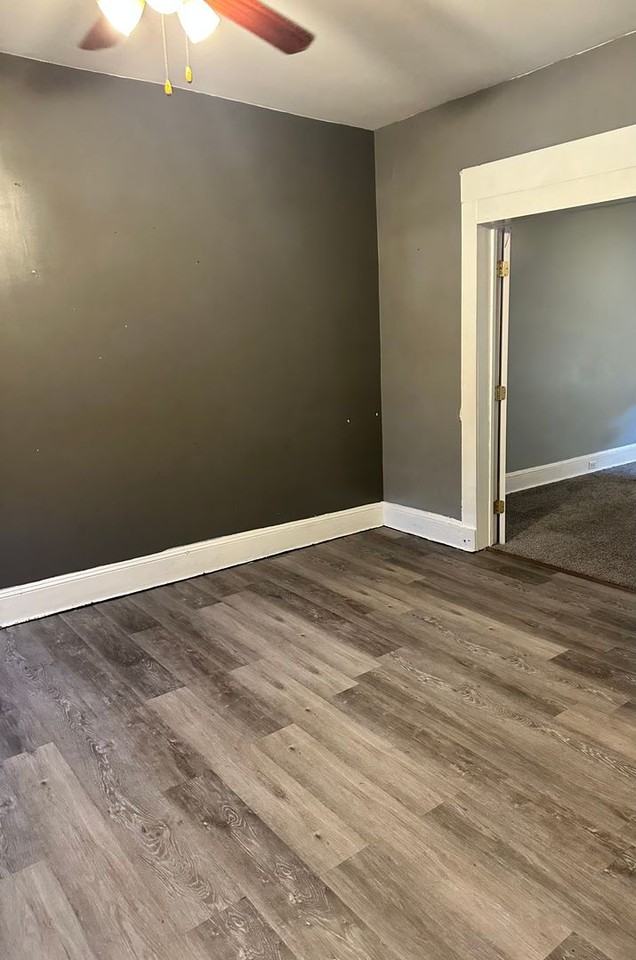 2803 Windsor Ave - Photo 2 of 12
