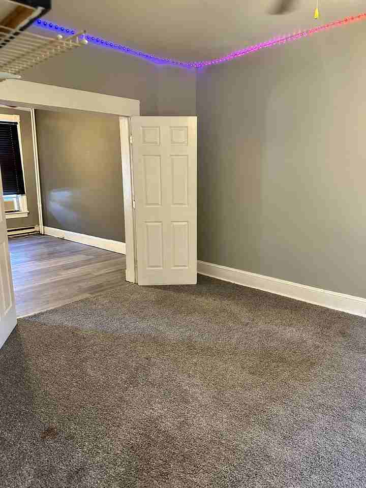 2803 Windsor Ave - Photo 6 of 12
