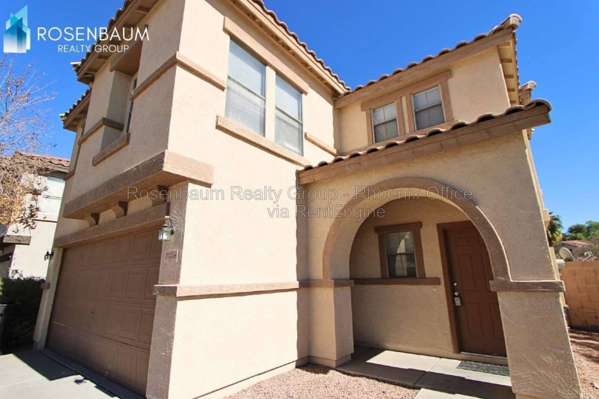 3058 E Michelle Way - Photo 3 of 10