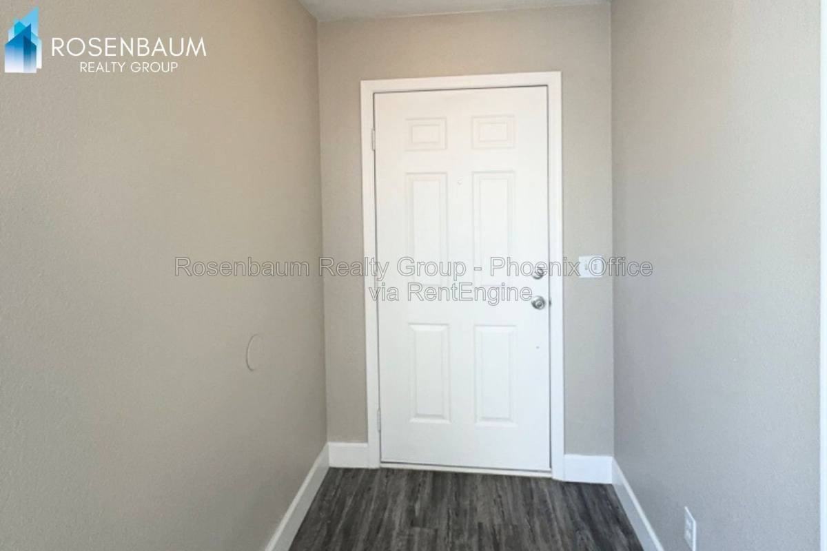 3058 E Michelle Way - Photo 4 of 10