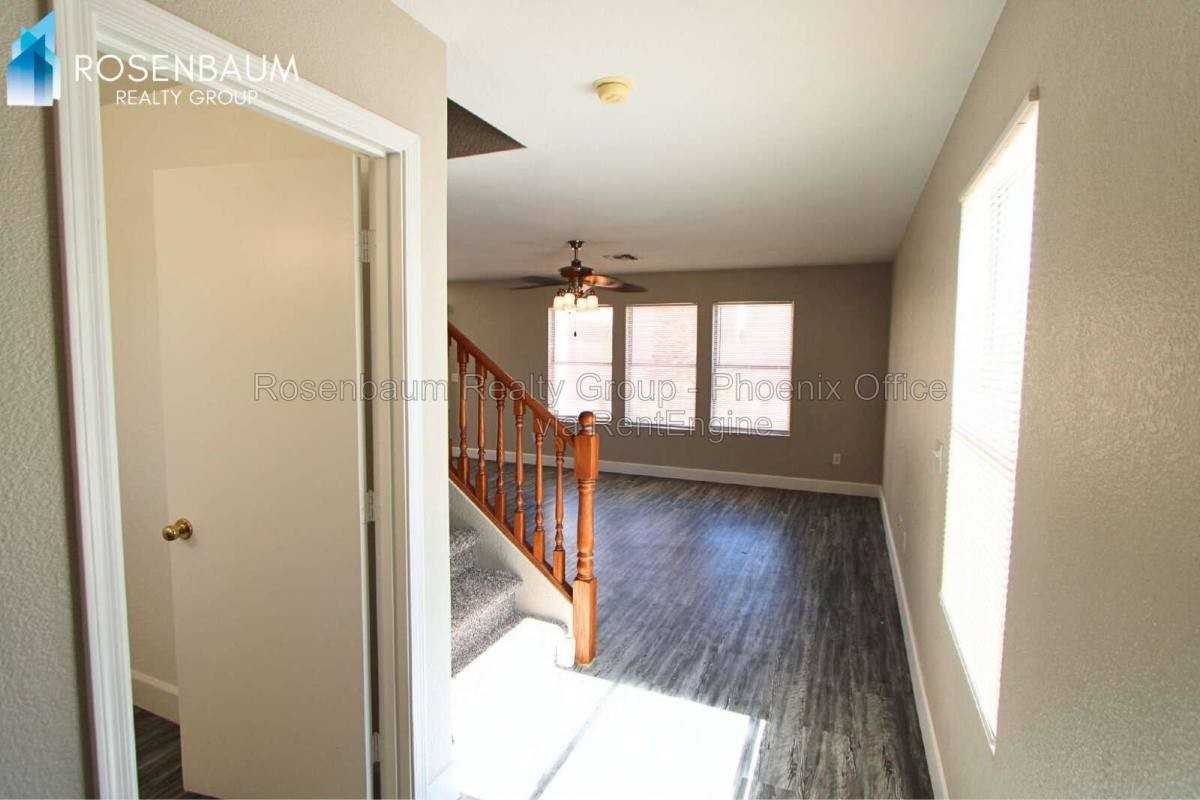 3058 E Michelle Way - Photo 5 of 10