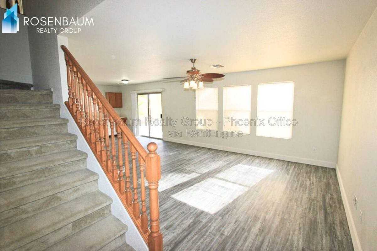 3058 E Michelle Way - Photo 7 of 10