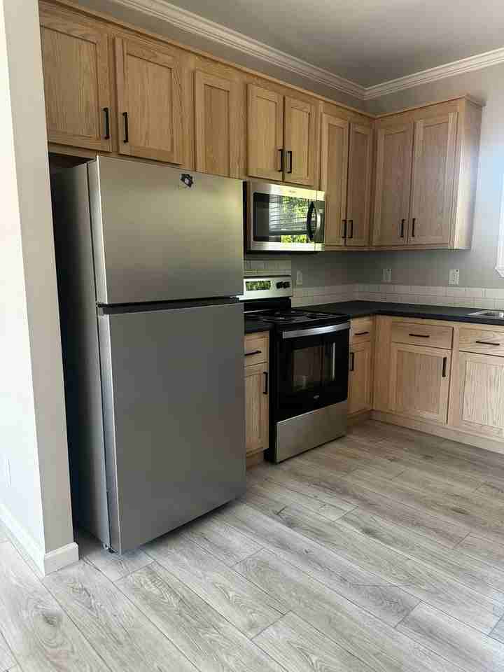 291 Chamberlain Way - Photo 5 of 10