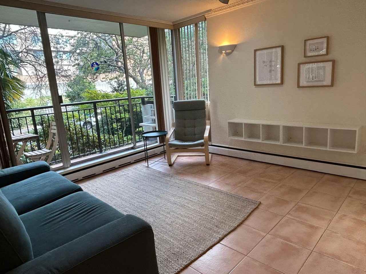 1534 Harwood Street #2XX - Photo 5 of 19