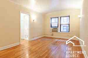featured image of 536 W Arlington Pl #117