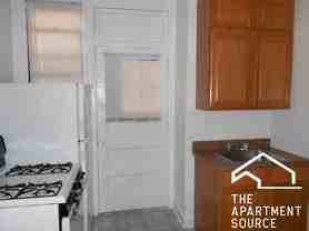 1317 W Estes Ave #6 - Photo 1 of 1