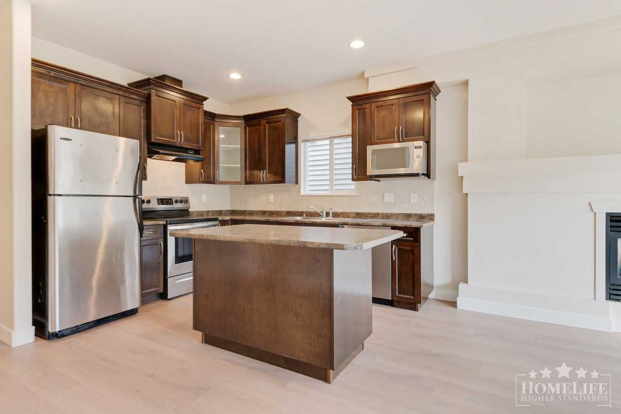 16640 60 Ave - Photo 7 of 27