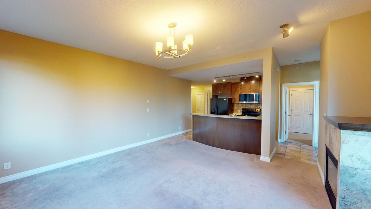3306, 24 Hemlock Crescent SW - Photo 3 of 7