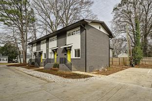 215 S Gardner Ave #4 - Photo 1 of 1