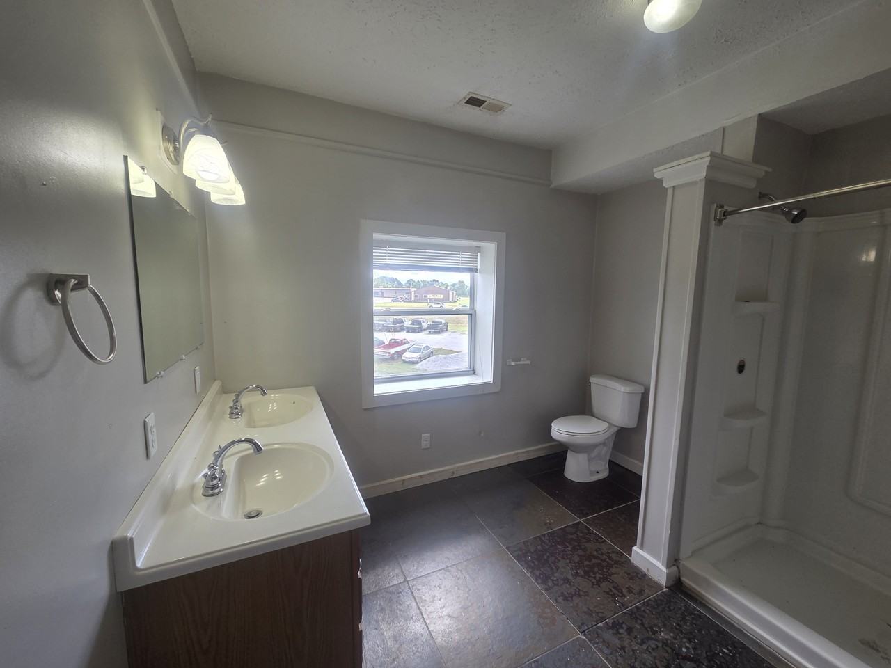 131 East 300 North - Photo 5 of 12