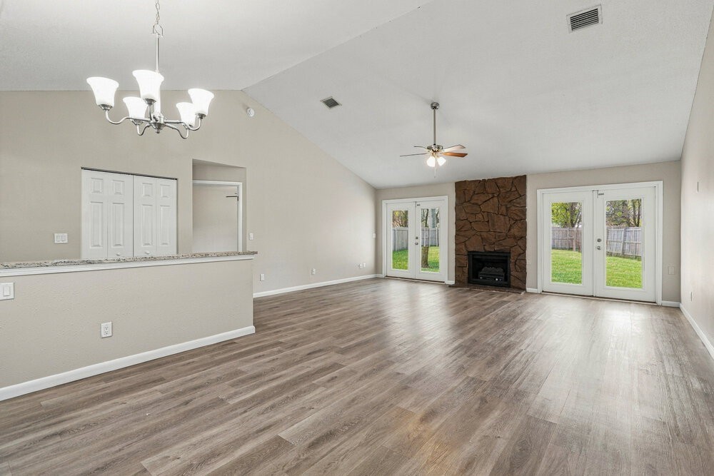 10335 Arrow Forest Ct - Photo 7 of 16