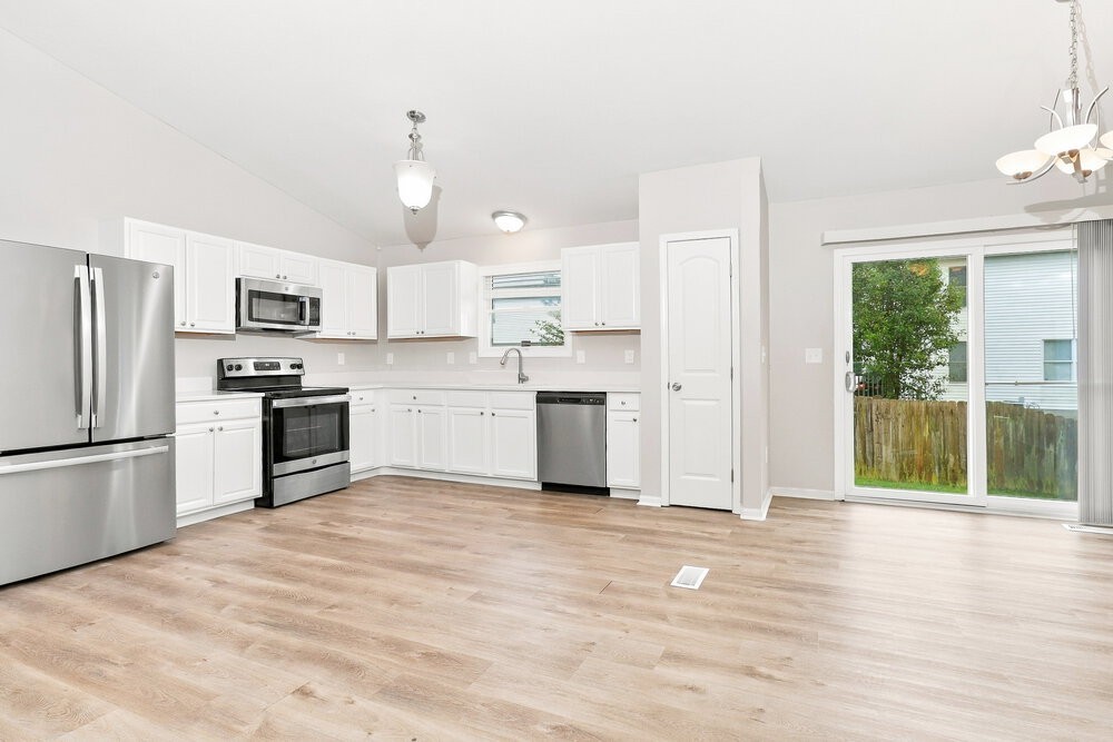 1840 Brandigen Ln - Photo 6 of 17