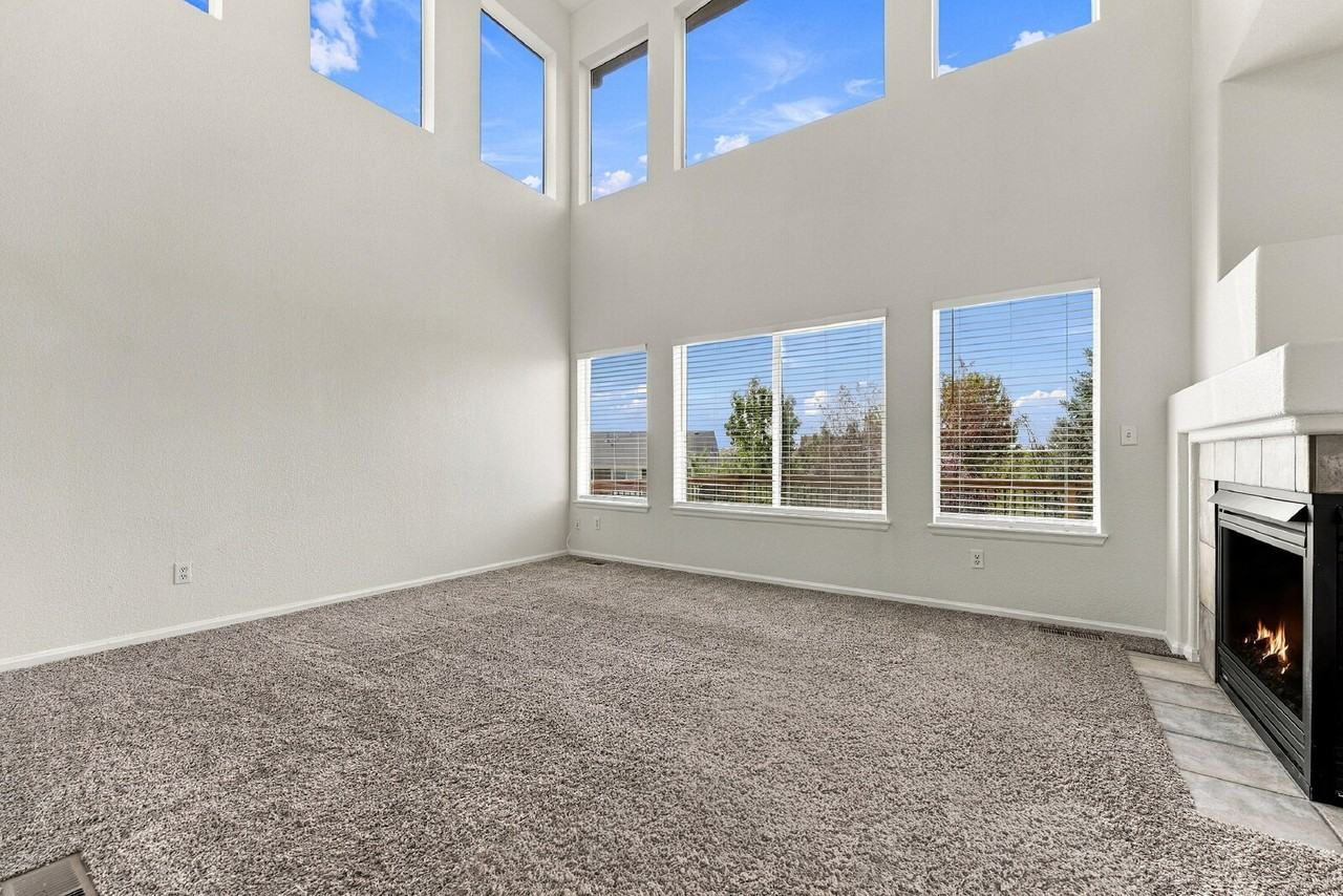 3235 Bentwood Pl - Photo 3 of 50