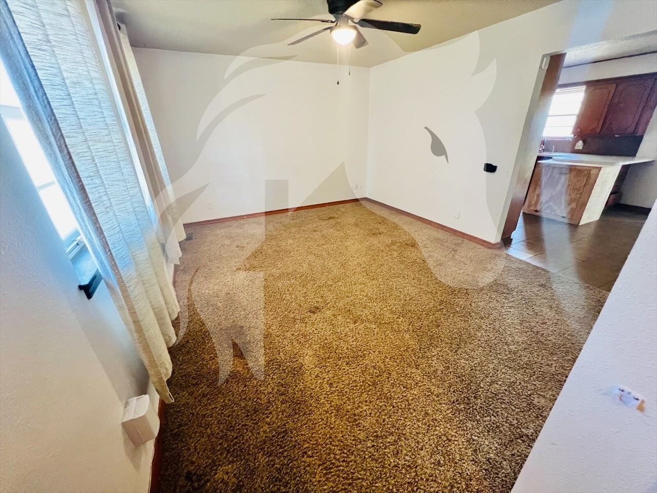 508 Sw 10th St - Photo 2 of 16