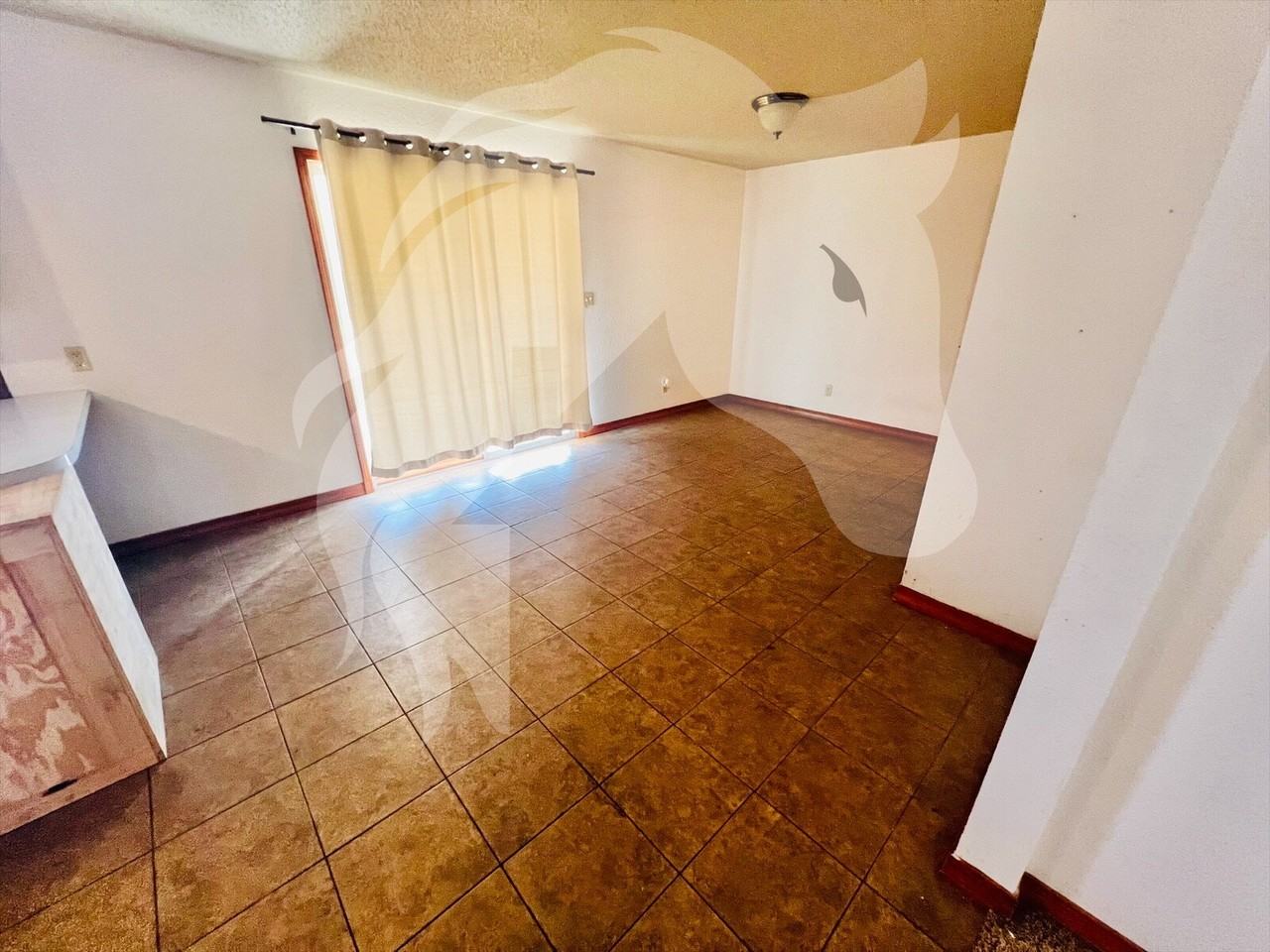 508 Sw 10th St - Photo 4 of 16