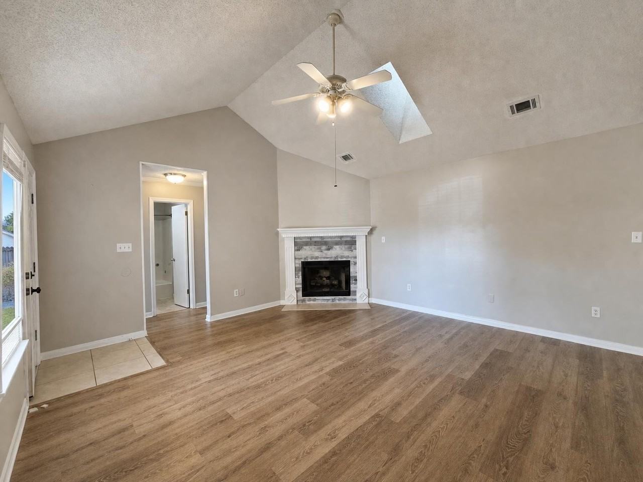 1108 Post Oak Path - Photo 3 of 17