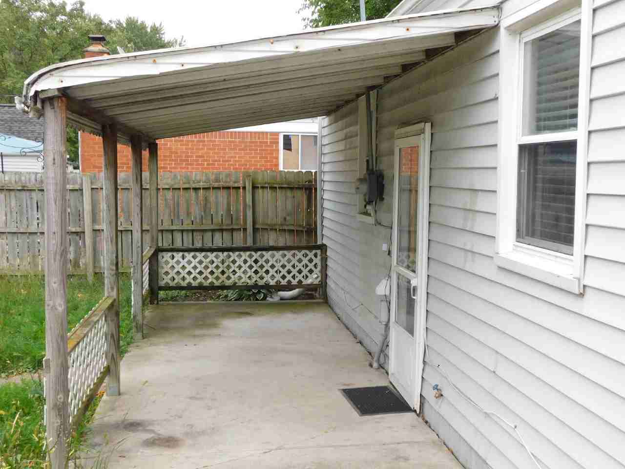 21617 Saint Gertrude St - Photo 3 of 13