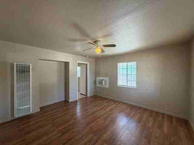 519 15th St #1 - Photo 7 of 12