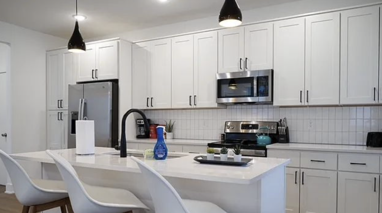 1025 Page St #101 - Photo 3 of 13