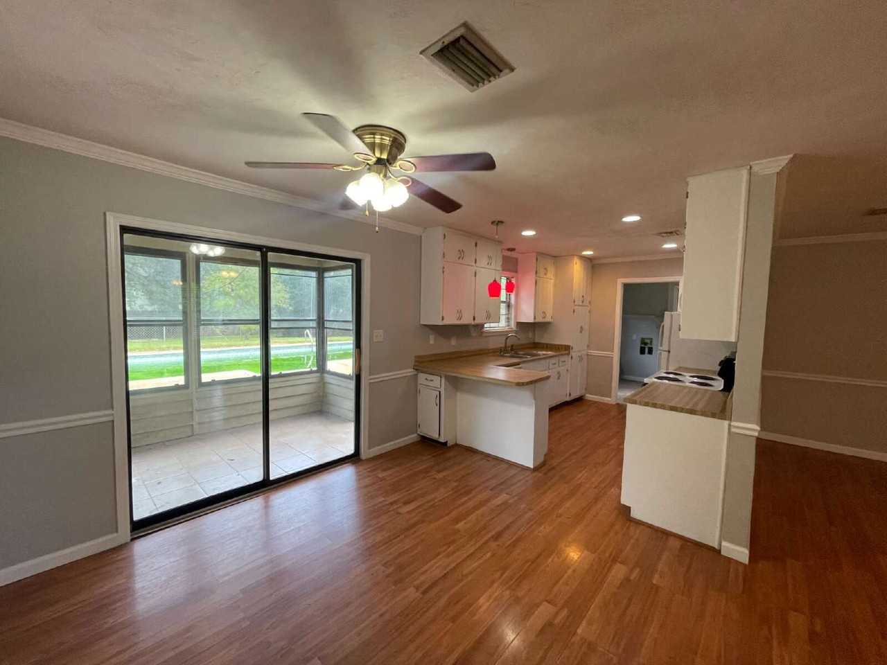 3108 Lookout Trl - Photo 5 of 17