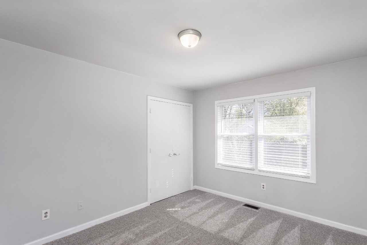 1112 S East St #1114 - Photo 5 of 9