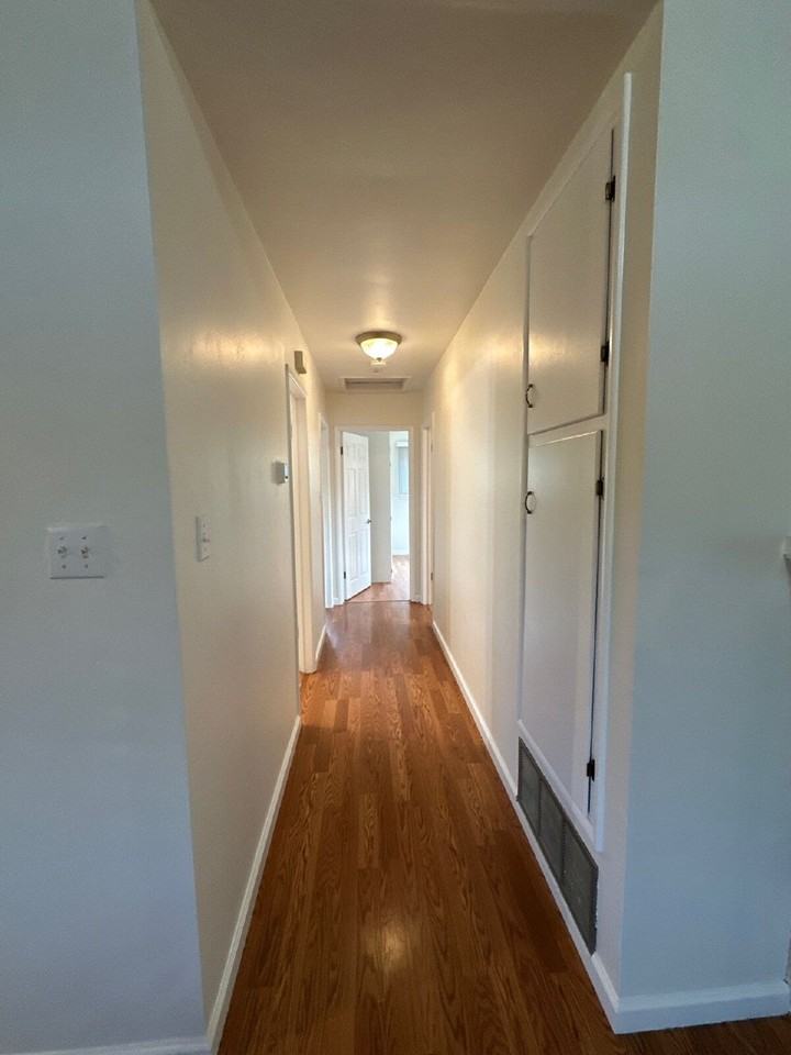 521 Orchard Ave - Photo 6 of 18