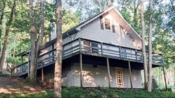 featured image of 11 Thomas Ln N