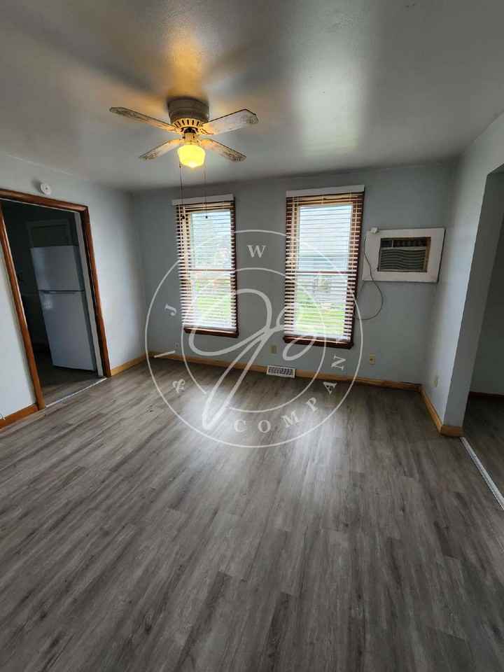 29 Magyar St - Photo 3 of 10