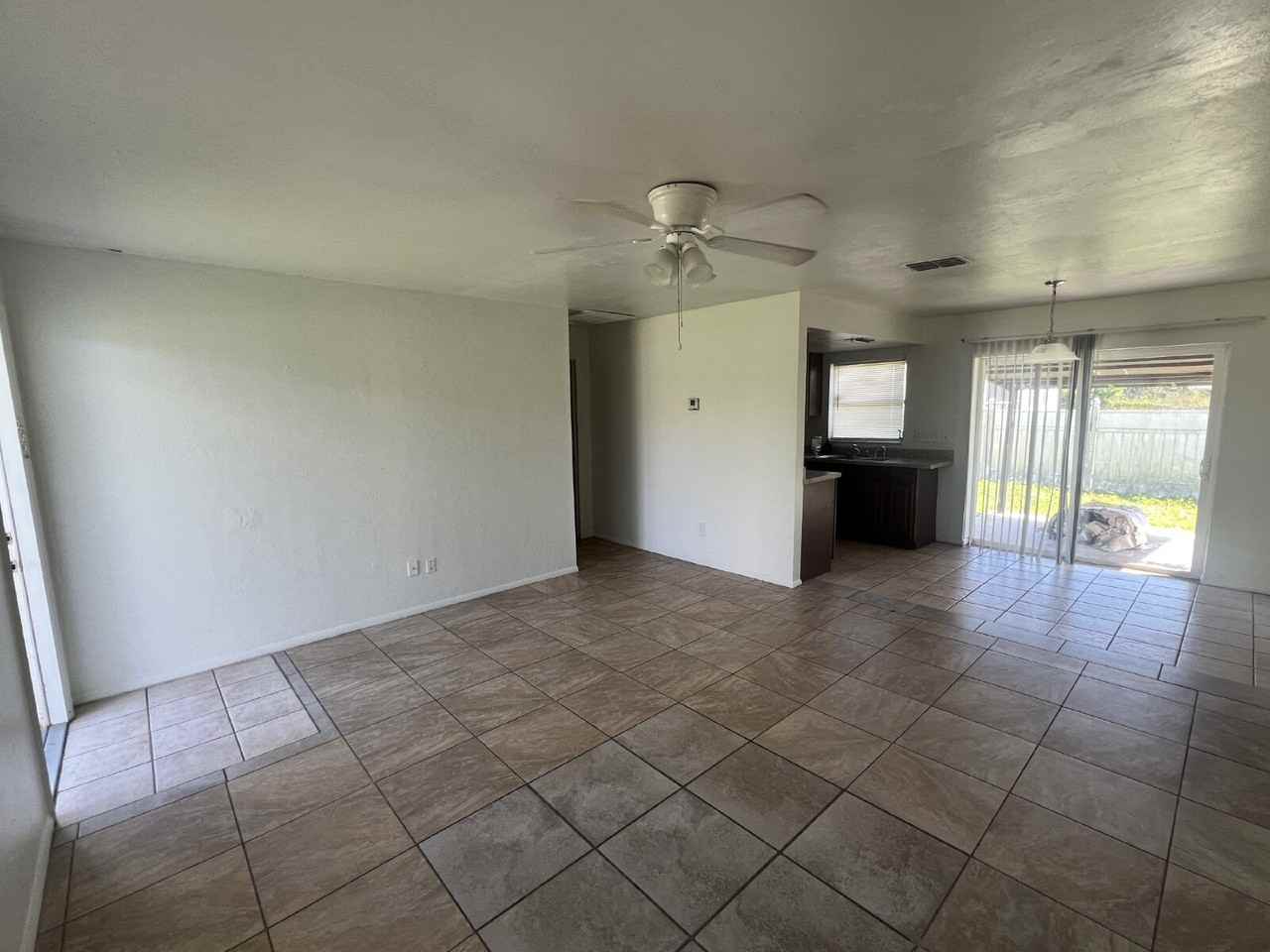 3301 2nd St W - Photo 7 of 32