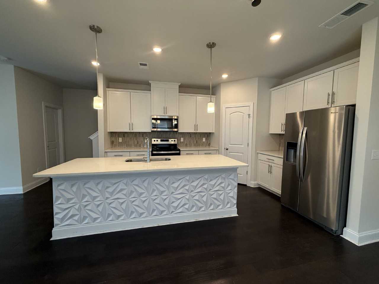1901 Cascade Ct - Photo 6 of 34
